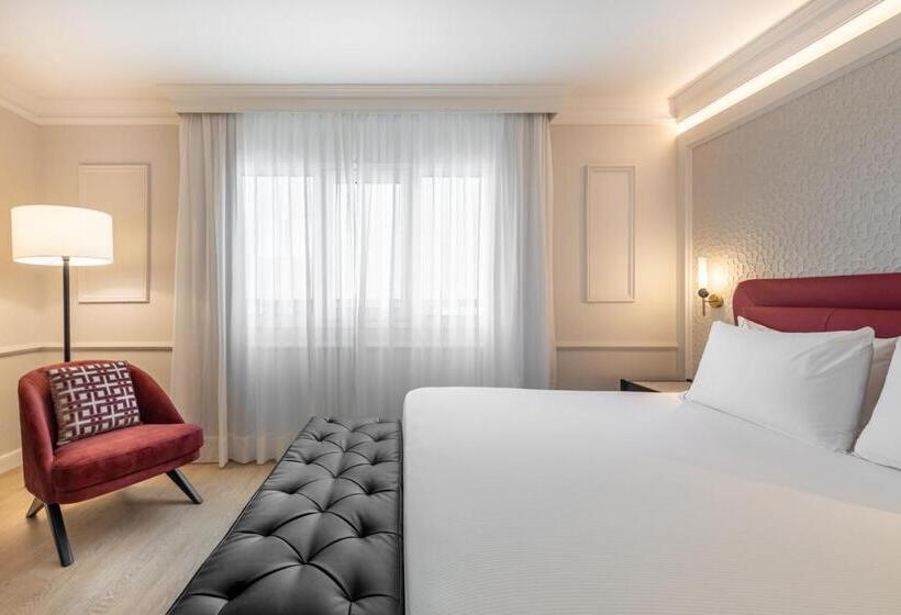 ホテル Eurostars San Antón