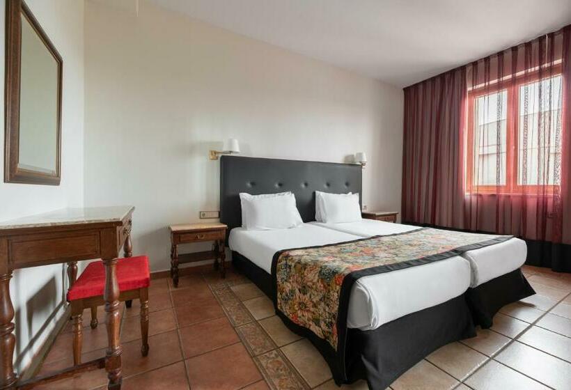 فندق Exe Alfonso Viii