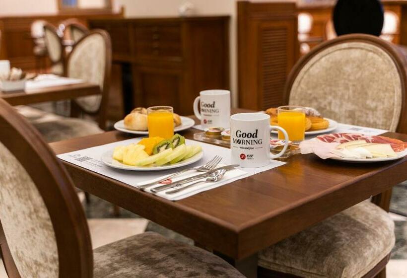 فندق Exe Alfonso Viii