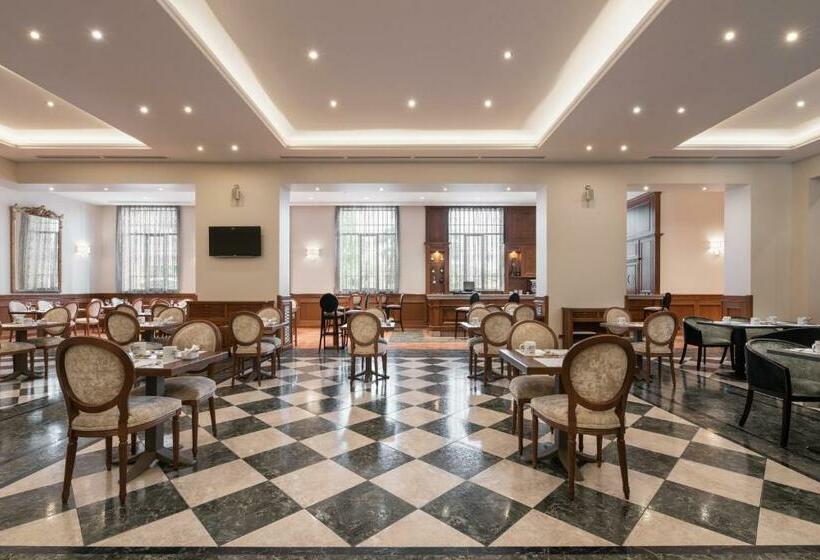 فندق Exe Alfonso Viii