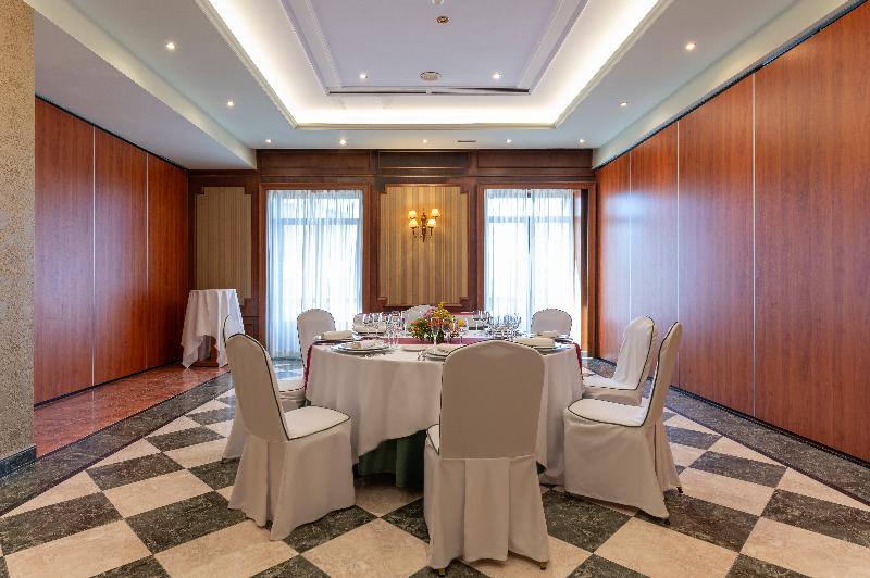 فندق Exe Alfonso Viii