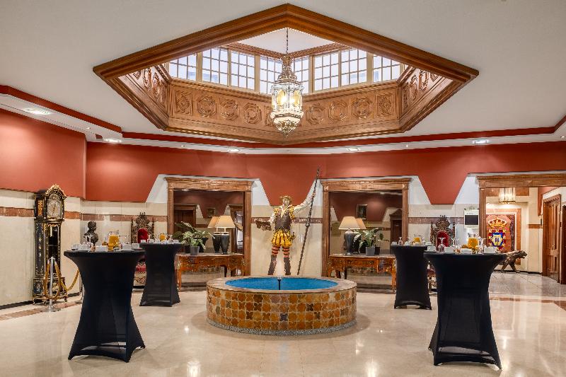 هتل Exe Dona Carlota