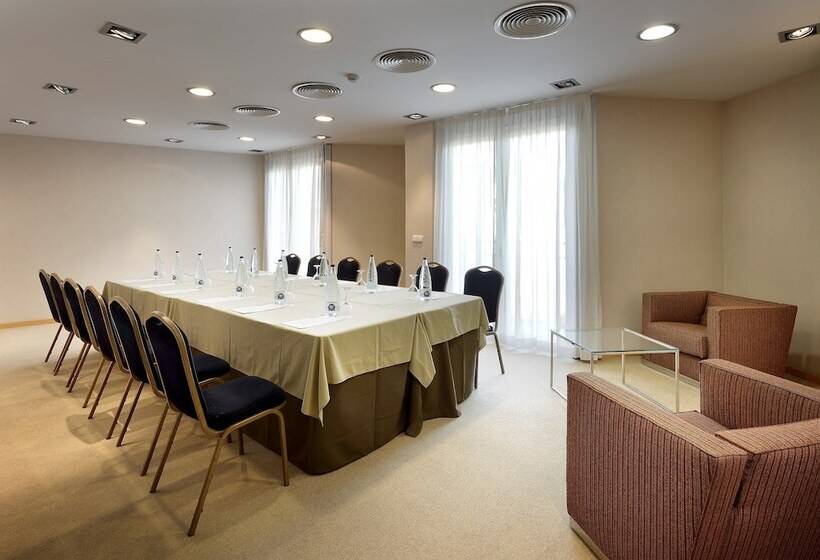 호텔 Exe Tartessos