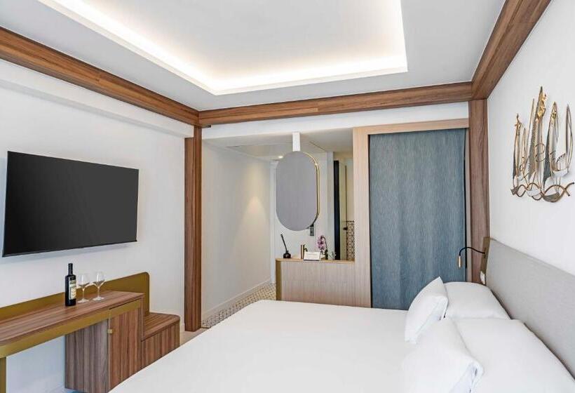 Faranda Rias Altas, Ascend Hotel Collection