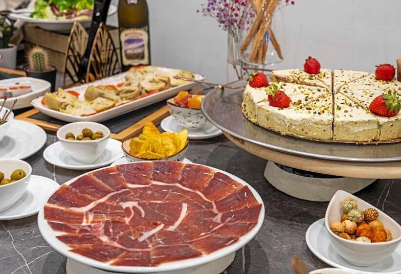 Faranda Rias Altas, Ascend Hotel Collection