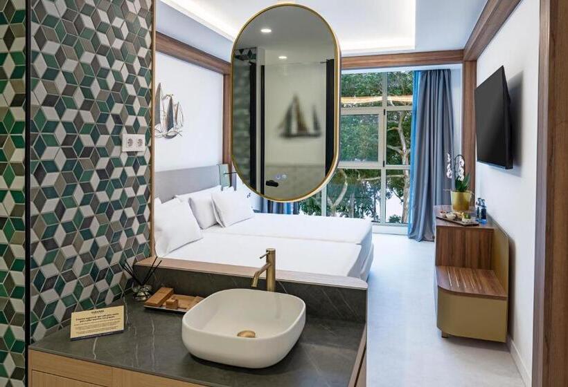 Faranda Rias Altas, Ascend Hotel Collection