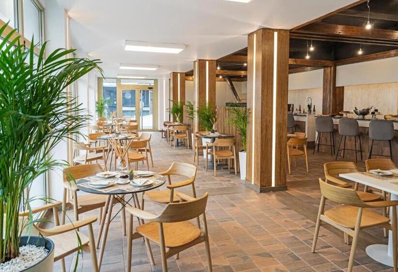 Faranda Rias Altas, Ascend Hotel Collection