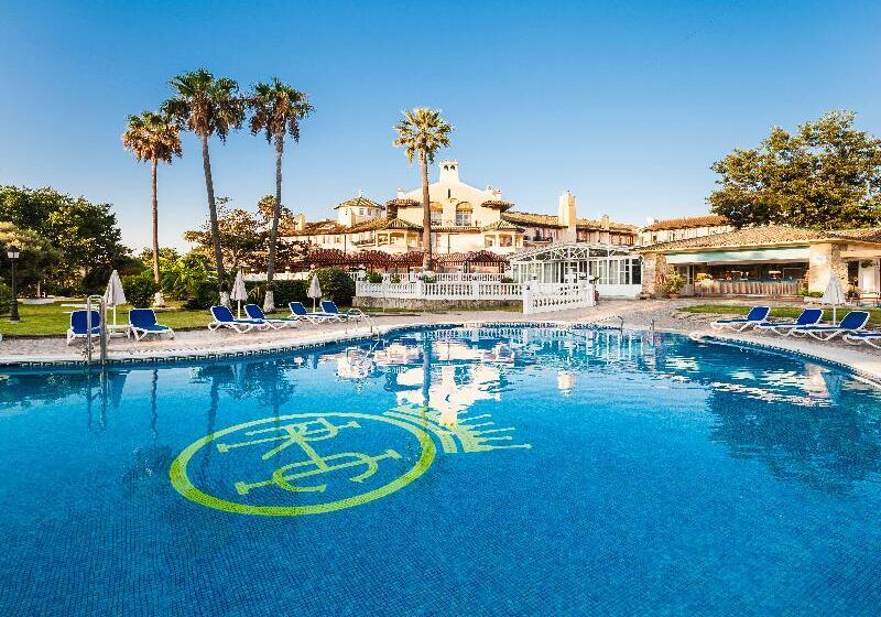 ホテル Globales Reina Cristina