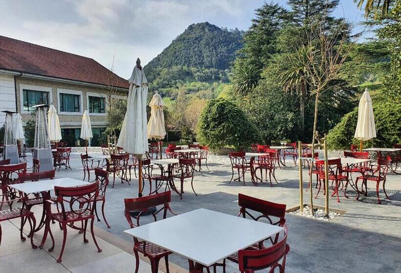 Gran Hotel Balneario De Puente Viesgo