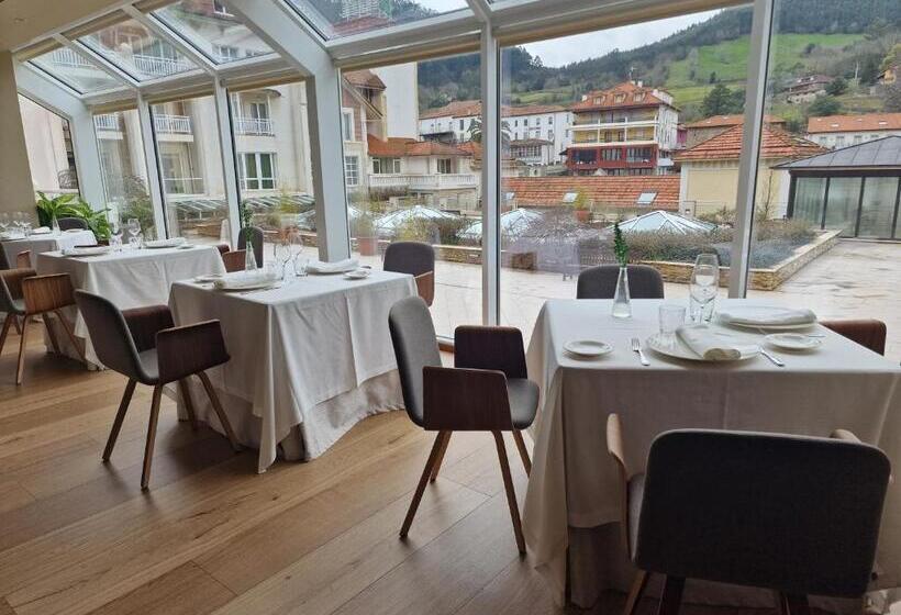 Gran Hotel Balneario De Puente Viesgo
