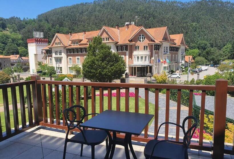 Gran Hotel Balneario De Puente Viesgo