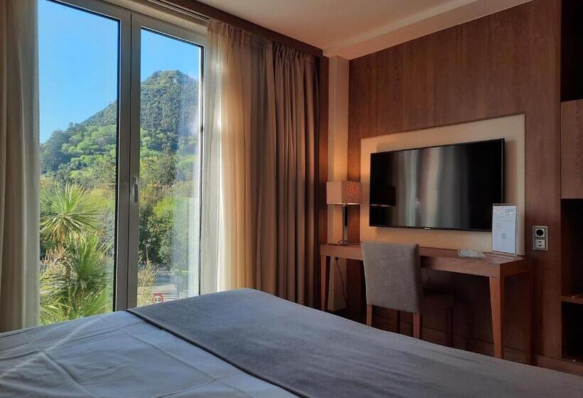 Gran Hotel Balneario De Puente Viesgo