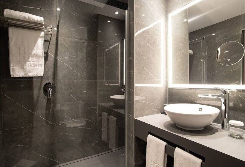 هتل Granada Center