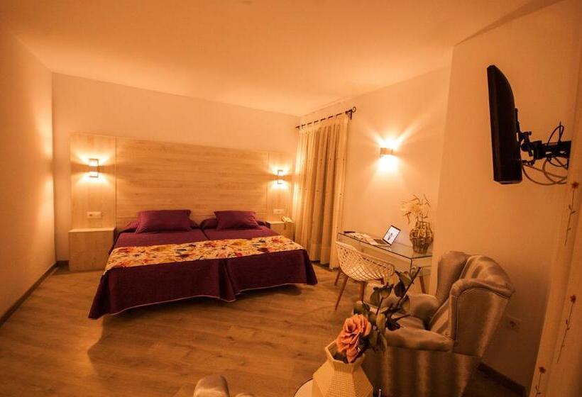 בית מלון כפרי Hc Zoom