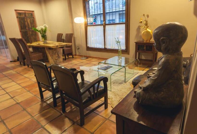 בית מלון כפרי Hc Zoom