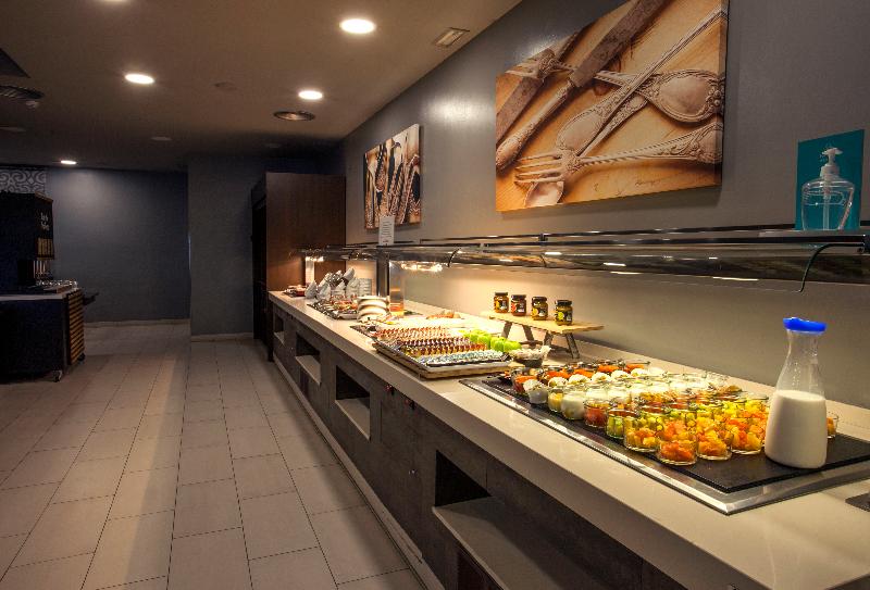 ホテル Horitzo By Pierre & Vacances