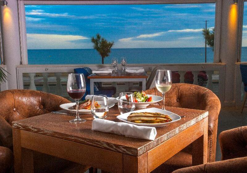 ホテル Horitzo By Pierre & Vacances