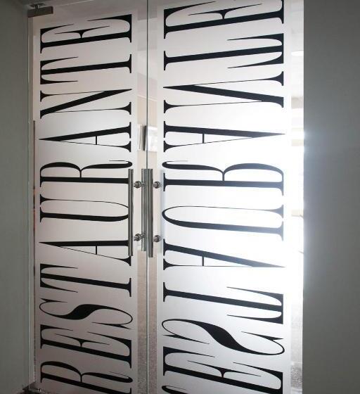 ホテル Insula Barataria