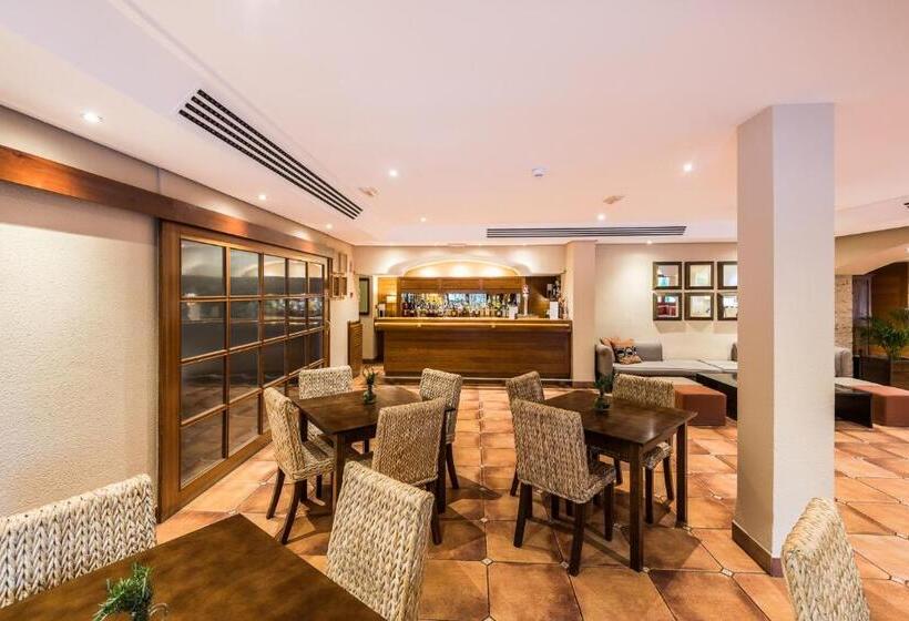 בית מלון כפרי Intelier Bonaire