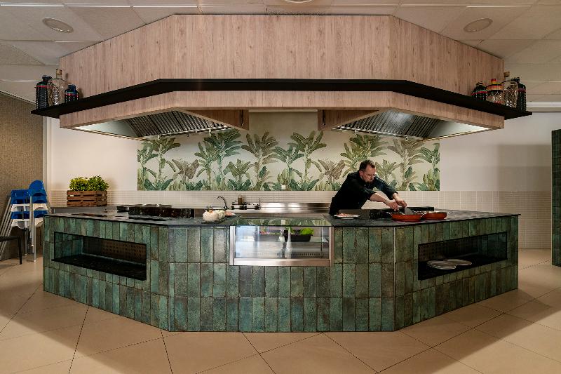 ホテル Intelier Orange