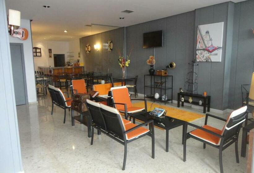 ホテル Jeys Villamarta Jerez