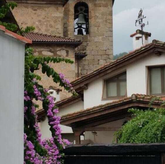 فندق Judería Valle Del Jerte