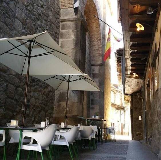 فندق Judería Valle Del Jerte