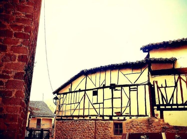 فندق Judería Valle Del Jerte