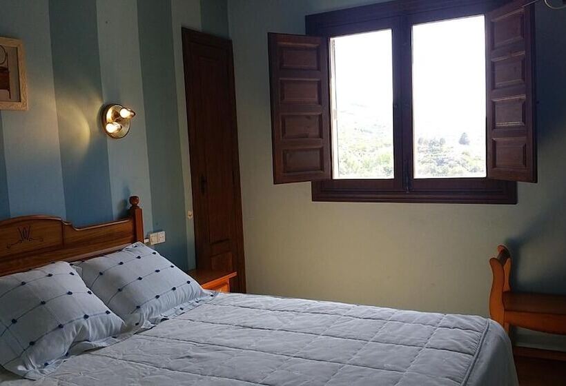 فندق Judería Valle Del Jerte