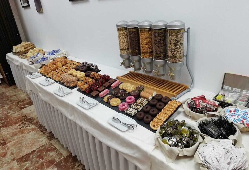 호텔 La Cueva Park