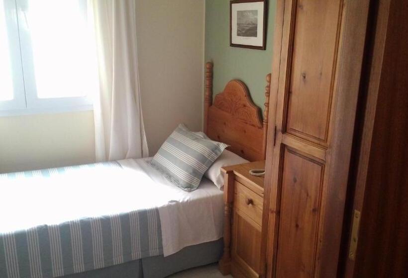 ホテル La Española