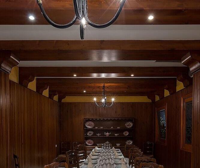 בית מלון כפרי La Pinta