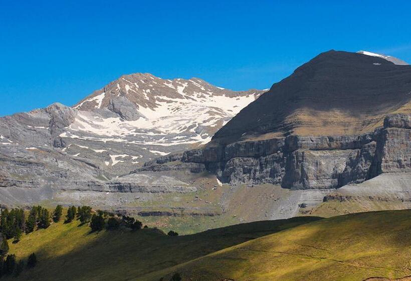 בית מלון כפרי La Posada