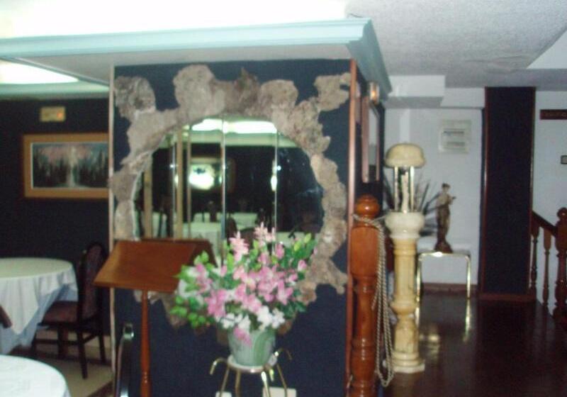 호텔 Las Rocas De Isla