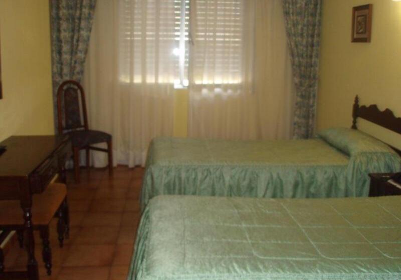 호텔 Las Rocas De Isla