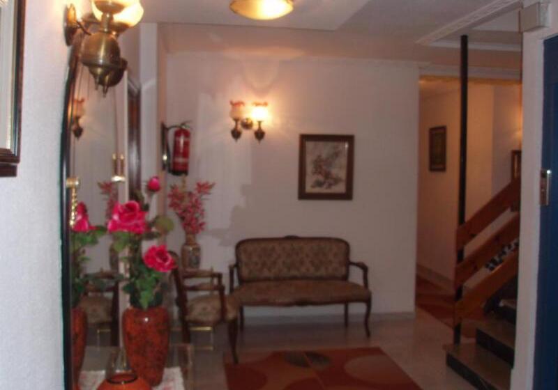 호텔 Las Rocas De Isla