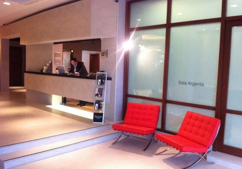 هتل Las Rocas Playa