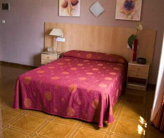 בית מלון כפרי Las Terrazas & Suite