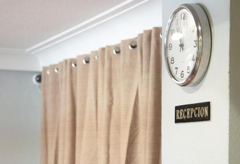 Отель Los Kekes