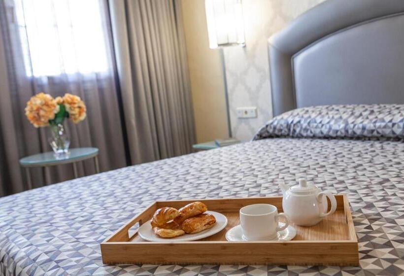 ホテル Macia Alfaros