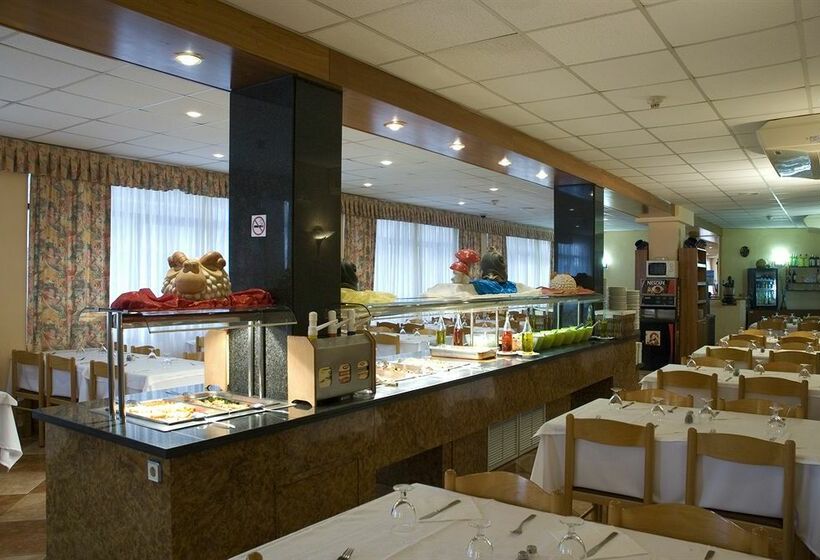 בית מלון כפרי Mar Ski