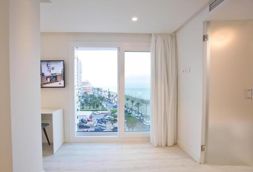 ホテル María Cristina