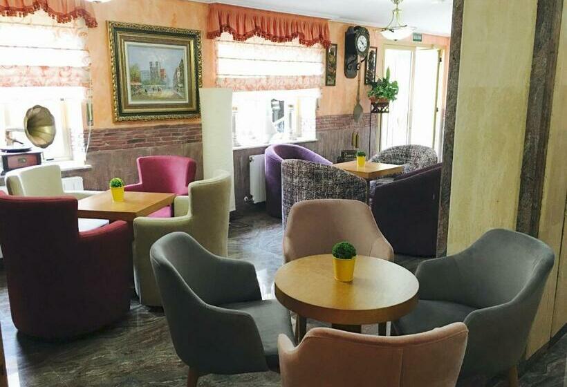 هتل Maria Del Mar