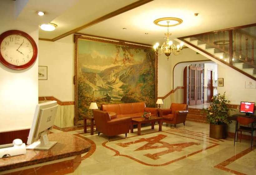 酒店 Marina Victoria