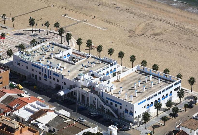 בית מלון כפרי Marlin Antilla Playa