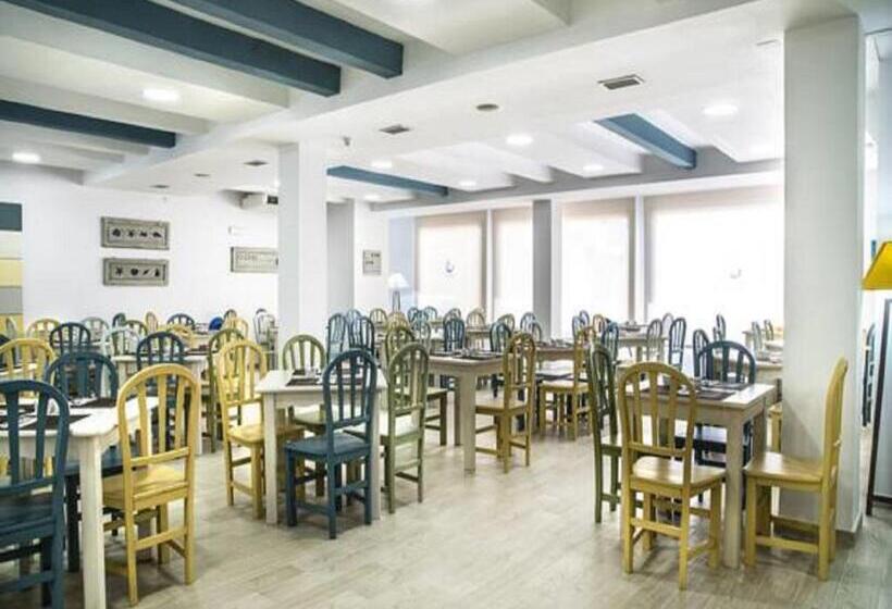 בית מלון כפרי Marlin Antilla Playa