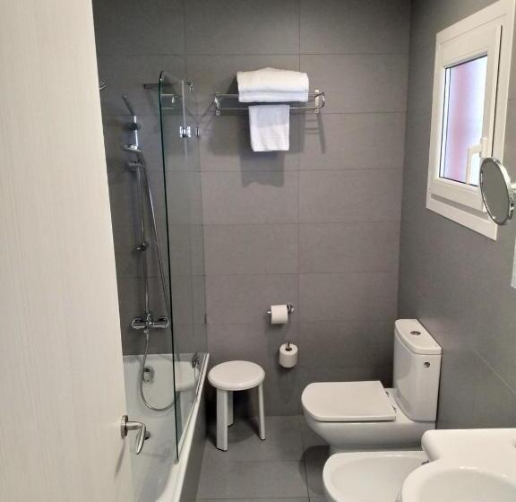 Отель Mediterrani