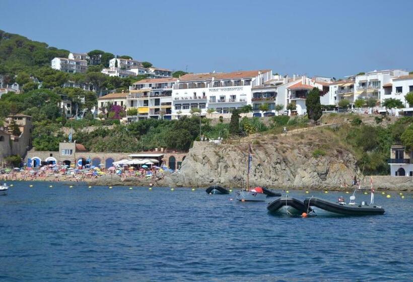 ホテル Mediterrani