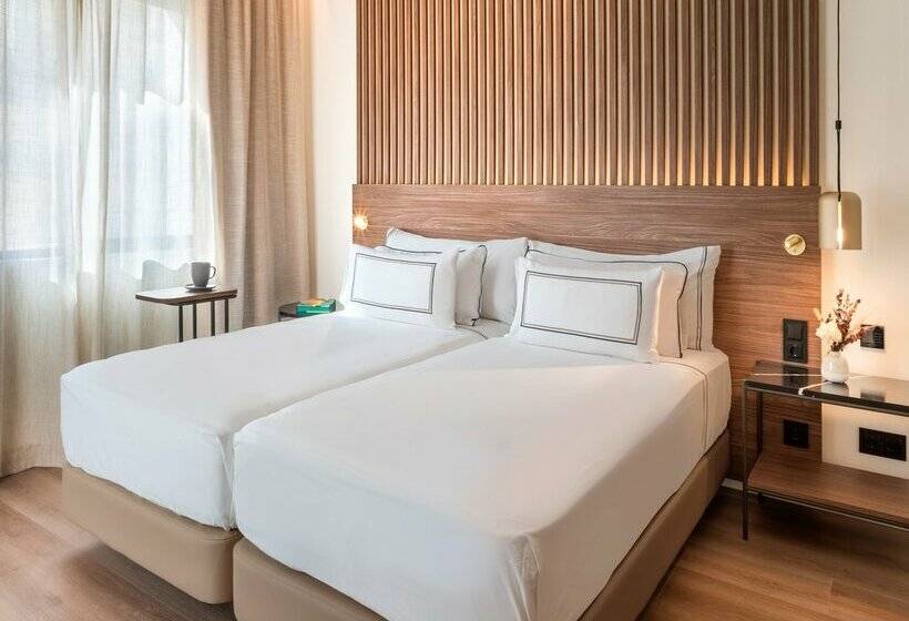 هتل Meliá Granada