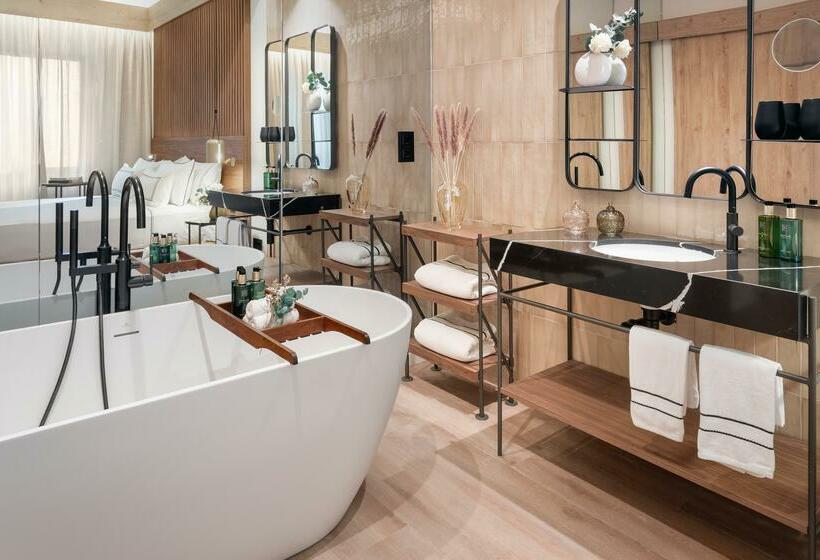 هتل Meliá Granada